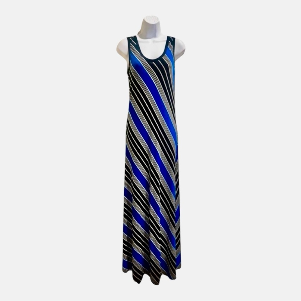 Calvin Klein striking summer maxi